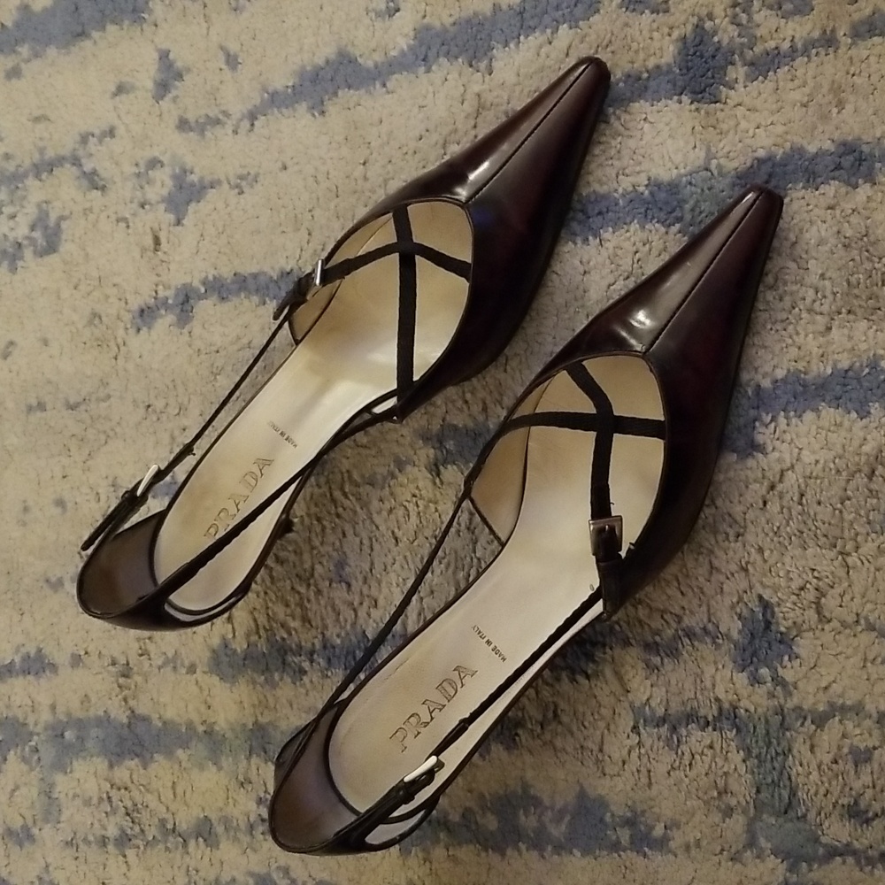Prada brown/black heels